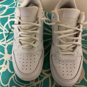 Nike Air Force 1’s Low - Kids White Sneakers